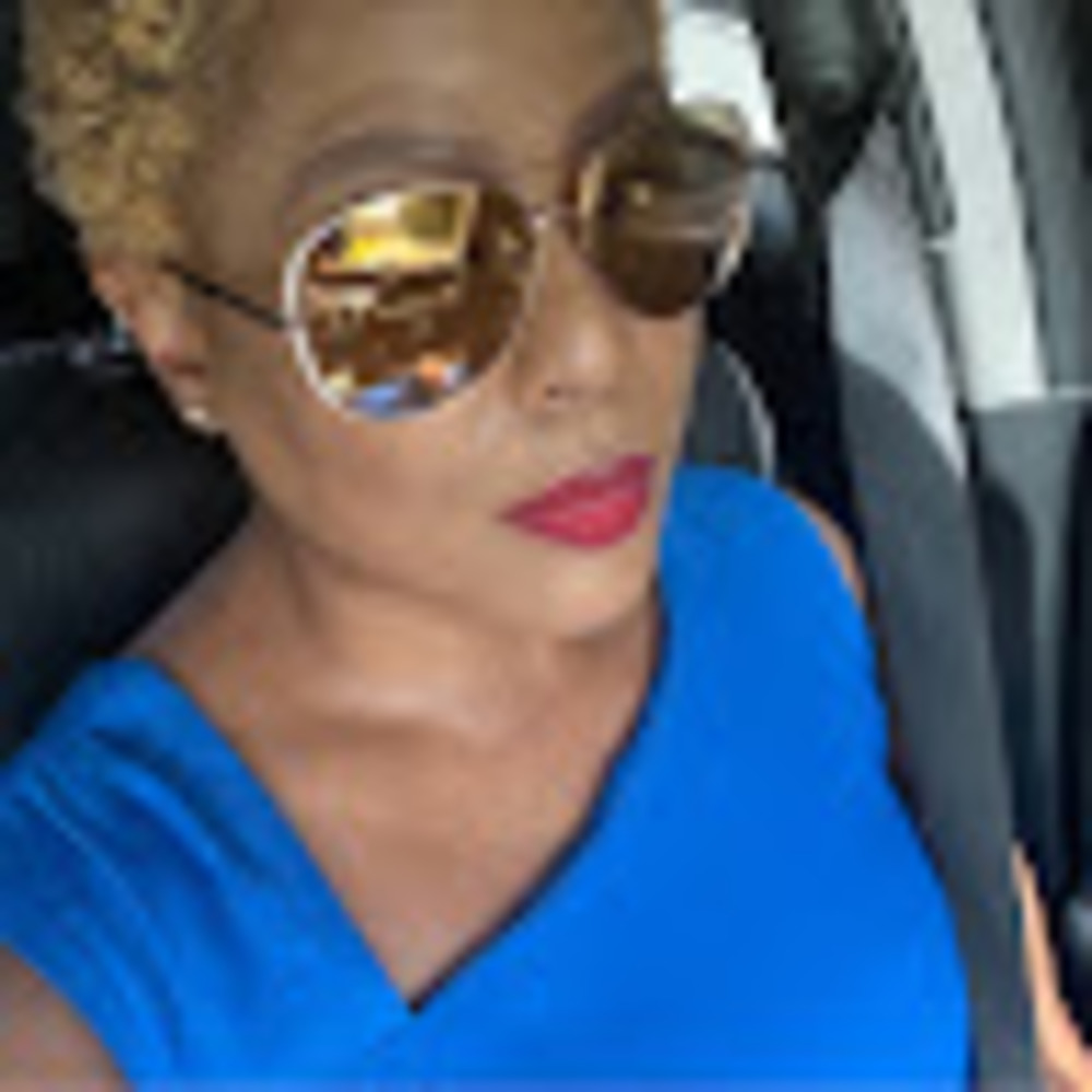 Meet your Posher, Tori